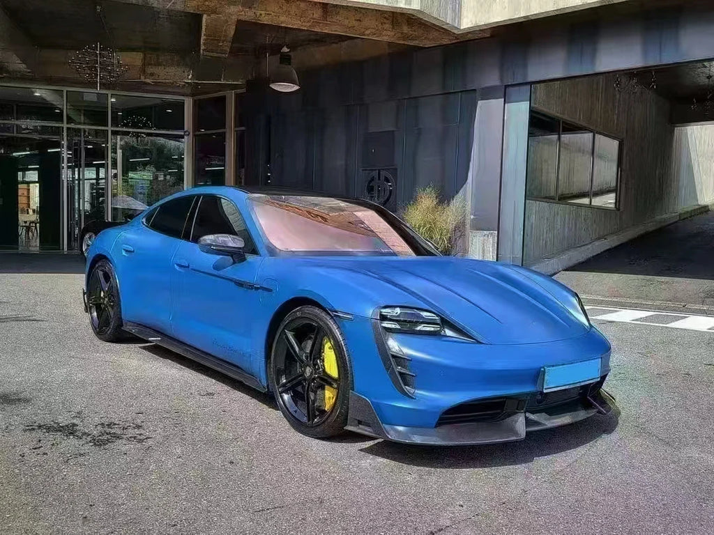 Porsche Taycan Turbo / Turbo S (9J1) Carbon Side Skirts - view 5