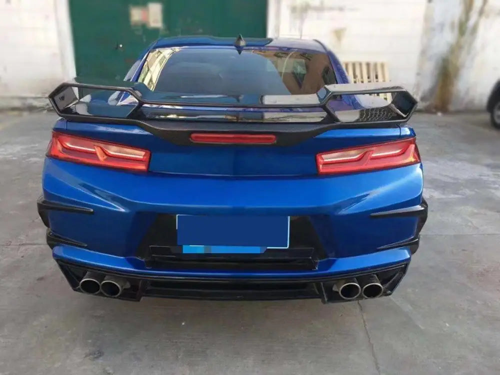 Chevrolet Camaro (6th Gen) 1LE-Style Carbon Rear Spoiler - view 2