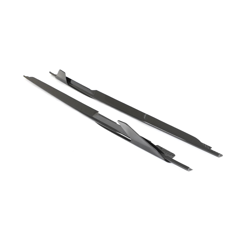 Audi R8 V10 (4S) Dry Carbon Side Skirts with Winglets - view 2
