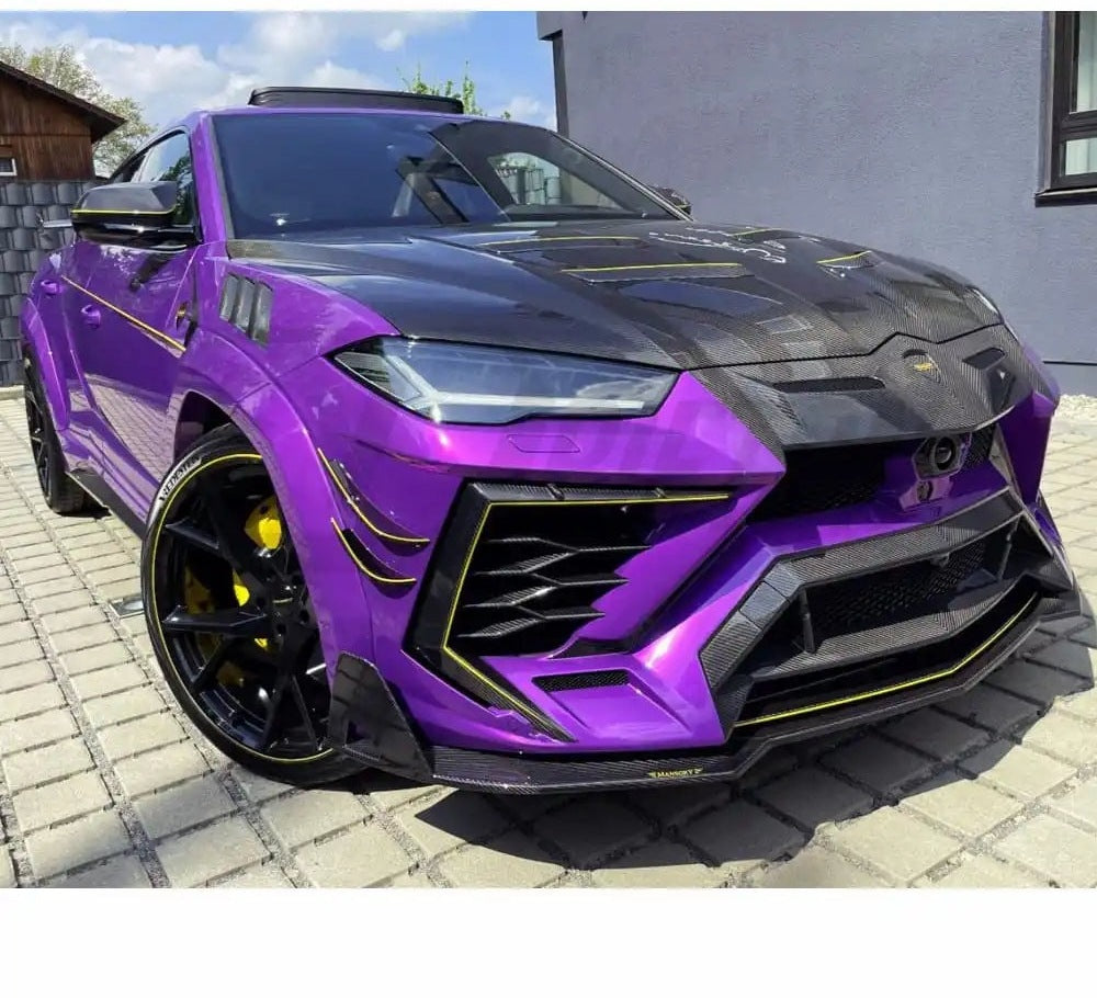 Lamborghini Urus Dry Carbon Fiber Hood